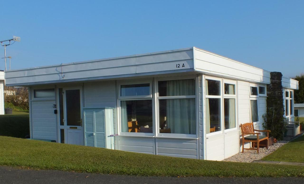 Holiday home Cwtch *