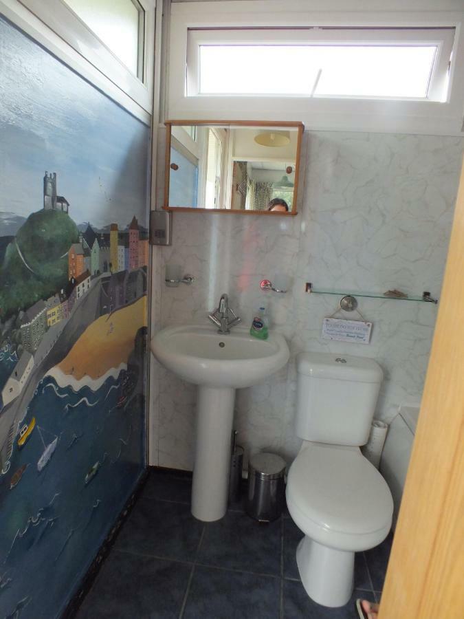 Cwtch Holiday home Roch